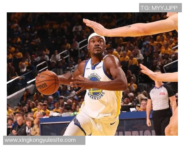 巴特勒表现出色9投7中砍下21分罚球7罚6中展现高效得分能力 巴特勒表现出色9投7中砍下21分罚球7罚6中展现高效得分能力